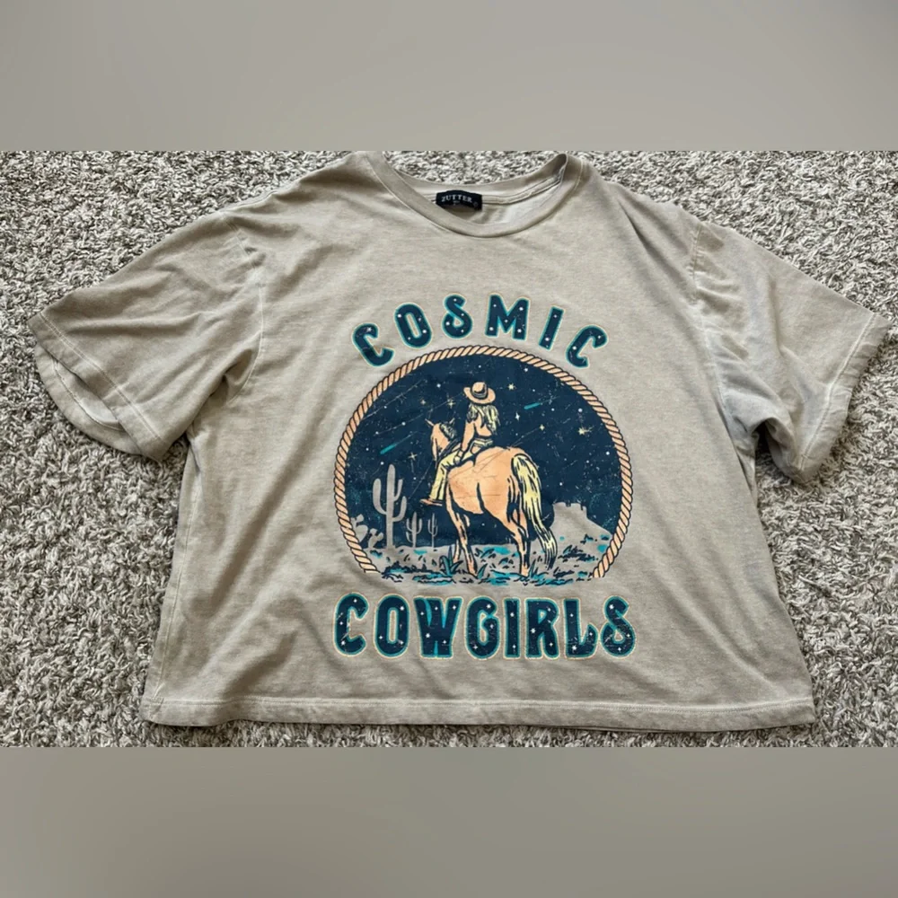 The Cosmic Cowgirls Vintage Tee - Picture 2 of 6